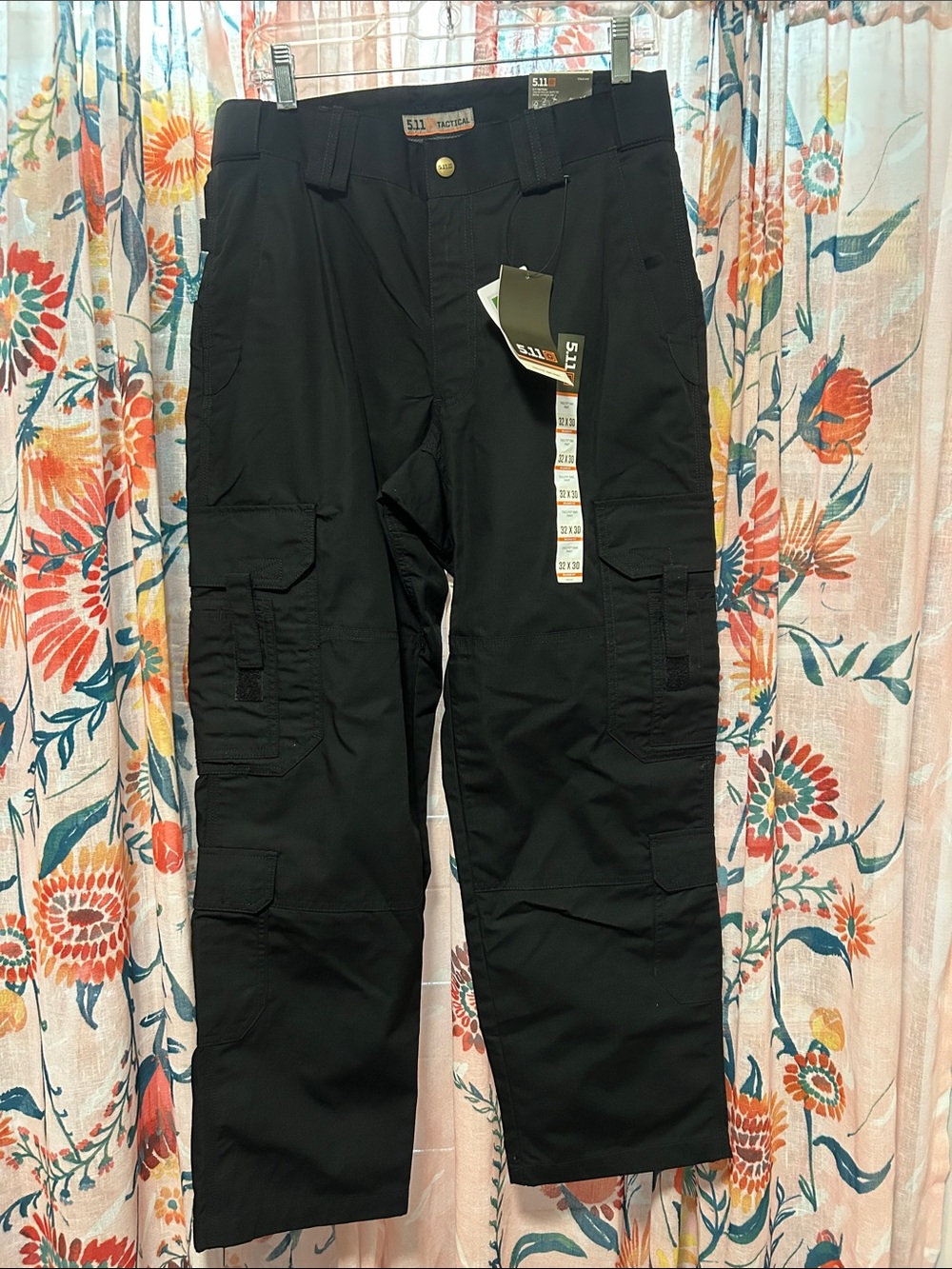 NWT 5.11® Men’s Relaxed Fit Taclite EMS Pant

Size 32 x 30 - Picture 5 of 7